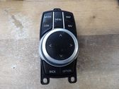 Head unit multimedia control