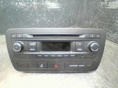 Radio / CD-Player / DVD-Player / Navigation