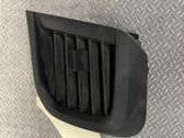 Radiator cooling fan shroud
