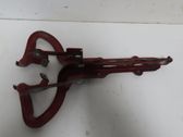 Engine bonnet/hood hinges
