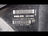 Radiator cooling fan shroud