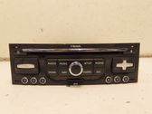 Radio / CD-Player / DVD-Player / Navigation