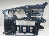Engine mounting bracket