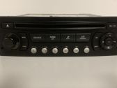 Radio/CD/DVD/GPS head unit