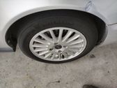 Front wheel arch liner splash guards