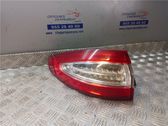 Lámpara de faros/luces traseros