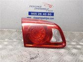 Lámpara de faros/luces traseros