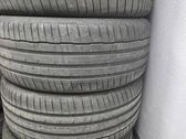 R19 summer tire