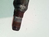 Mutterit/pultit