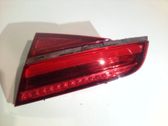 Tailgate rear/tail lights