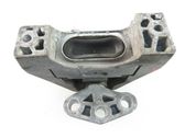 Engine mount vacuum valve