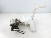 Windshield washer fluid reservoir/tank
