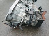 Mechaninė 5 pavarų dėžė
