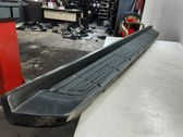 Sill/side skirt trim