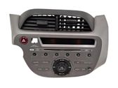 Radio / CD-Player / DVD-Player / Navigation