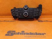 Radio / CD-Player / DVD-Player / Navigation