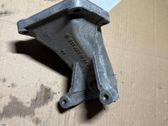 Engine mounting bracket