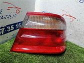 Lámpara de faros/luces traseros