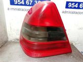 Lámpara de faros/luces traseros