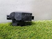 Tailgate/trunk/boot lock/catch/latch