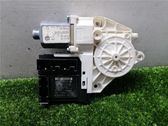 Motor del regulador de la ventanilla de la puerta delantera