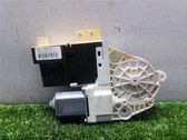 Motor del regulador de la ventanilla de la puerta delantera