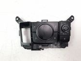 Steering wheel buttons/switches