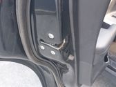 Cerradura de puerta trasera