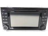 Radio / CD-Player / DVD-Player / Navigation