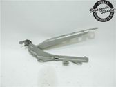 Engine bonnet/hood hinges