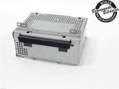 Radio / CD-Player / DVD-Player / Navigation
