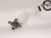 Master brake cylinder