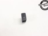 Tailgate/boot open switch button
