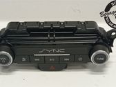 Radio / CD-Player / DVD-Player / Navigation