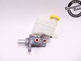 Master brake cylinder