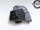 Rear bumper mounting bracket