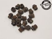 Nuts/bolts