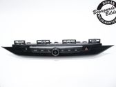 Radio / CD-Player / DVD-Player / Navigation
