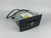 Radio / CD-Player / DVD-Player / Navigation