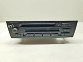 Radio / CD-Player / DVD-Player / Navigation