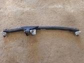 Engine mounting bracket