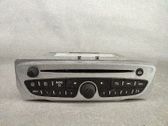 Radio / CD-Player / DVD-Player / Navigation