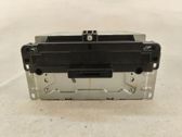 Radio / CD-Player / DVD-Player / Navigation