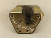 Tailgate exterior lock