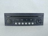 Radio / CD-Player / DVD-Player / Navigation