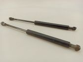 Vérin, capot-moteur
