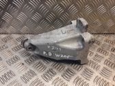 Engine mounting bracket