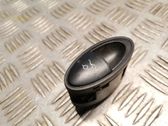 Tailgate/boot open switch button