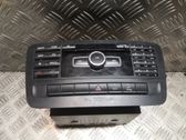 Radio / CD-Player / DVD-Player / Navigation