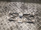 Gearbox mounting bracket